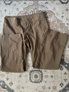Mountain Hardwear Women’s Relaxed Fit Chino Pants Light Brown Size 12